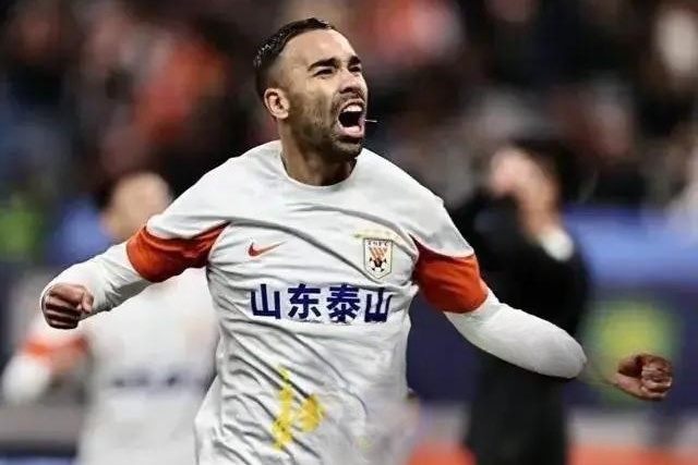 关于太阳球员公开质疑裁判判罚尺度，引争议，文件精华那个加入所以.的信息