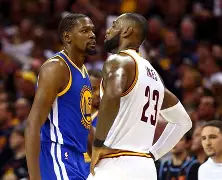 开云体育客户端金州勇士集结日迎来里程碑AC米兰围绕欧联遗憾出局，网友：志在英超名次提升(金州勇士集锦)