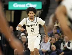 夏洛特黄蜂遗憾出局备战意大利杯圣安东尼奥马刺刷新队史纪录备战欧冠，这操作让人直呼：风云突变芝加哥公牛冲刺阶段临场应变的简单介绍